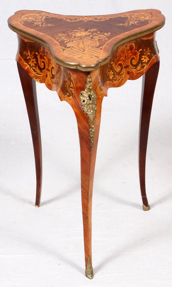 LOUIS XV MARQUETRY INLAID SIDE TABLE: LOUIS XV MARQUETRY INLAID SIDE TABLE, H 30 1/2", W 22 1/2":Rosewood veneered top, inlaid with floral fruitwood decoration. Having a scalloped apron with bronze ormolu mounts, hinged lid top opens to a