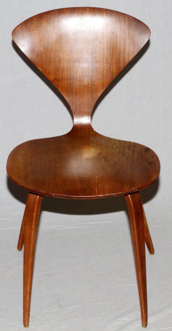 NORMAN CHERNER BENT WOOD SIDE CHAIR PLYCRAFT: NORMAN CHERNER BENT WOOD SIDE CHAIR, PLYCRAFT, MID 20TH C.:Signed with applied manufacturer's label to the underside, "Designed by Bernardo, Mfd. by Plycraft Inc. Lawrence, Mass." (see additional phot