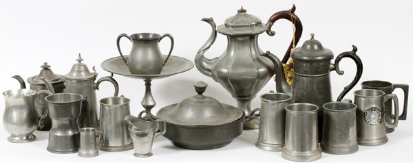 ENGLISH & OTHER PEWTER TABLEWARE 23 PIECES-13: ENGLISH & OTHER PEWTER TABLEWARE, 23 PIECES, H 2 1/4"-13":Including 4 hinged-lid coffee pots, together with 2 creamers, 1 waste bowl, 1 double-handled covered sugar bowl, 7 singled-handed cups and mug