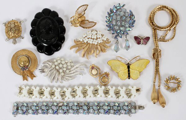TRIFARI CINER, COSTUME JEWELRY & DAVID ANDERSEN PCS: TRIFARI, CINER & OTHER COSTUME JEWELRY, & DAVID ANDERSEN ENAMEL, 15 PIECES:Including, by Trifari, 1 brooch and 1 bracelet set, 2 brooches; 1 Marvella bracelet; 1 Ciner bonnet brooch with pair of match