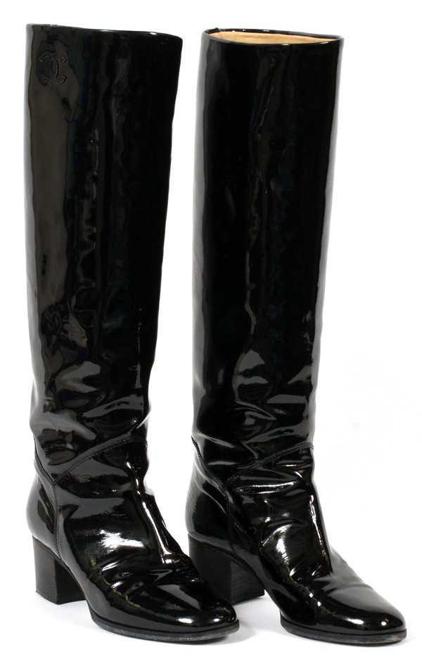CHANEL BLACK PATENT LEATHER BOOTS PAIR: CHANEL BLACK PATENT LEATHER BOOTS, PAIR, SIZE 36:Black patent leather with stitched CC logo at the top. Size 36 European. Labeled: Chanel, Made in Italy. For a high resolution photo