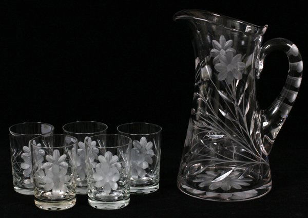 INTAGLIO CUT GLASS PITCHER & TUMBLERS SIX PIECES: INTAGLIO CUT GLASS PITCHER & TUMBLERS, SIX PIECES, H 10 1/2":Including 1 pitcher, H.10 1/2", and 5 tumblers, H.3 3/4". No apparent markings. Antique, circa 1900. For a high resolution photo