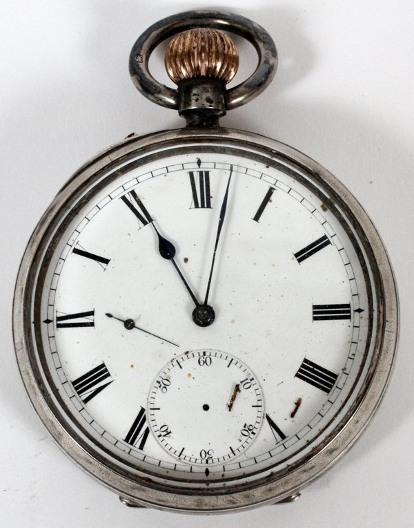 ENGLISH STERLING SILVER GENTLEMAN'S POCKET WATCH: ENGLISH STERLING SILVER GENTLEMAN'S POCKET WATCH, 1924, DIA 2", LONDON:A sterling silver case pocket watch, having a subsidiary dial and Roman numerals at the face, #65564. London, England hallmarks, 