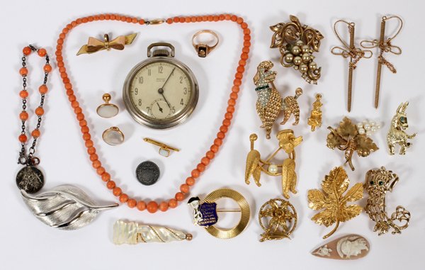 DESIGNER JEWELRY TRIFARI BSK BROOCHES & PINS: DESIGNER JEWELRY, TRIFARI, BSK, BROOCHES & PINS, (17+):Trifari Poodle, 2" H, red color eye,(1). Designers jewelry signed 'BSK' Poodle with pearl, (1). Dog with green eyes signed Avon, (1). Trifari sig