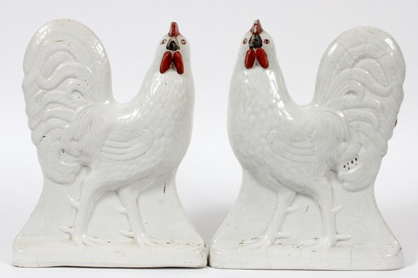 STAFFORDSHIRE POTTERY ROOSTERS PAIR (1 of 2)
