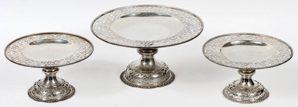 EDWARDIAN STERLING COMPOTES BY RUSSELL LTD. (1 of 2)