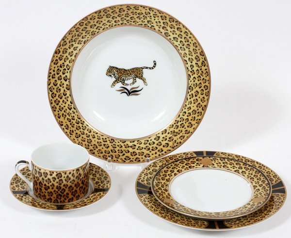LYNN CHASE 'AMAZONIAN JAGUAR' LUNCHEON SET (1 of 2)