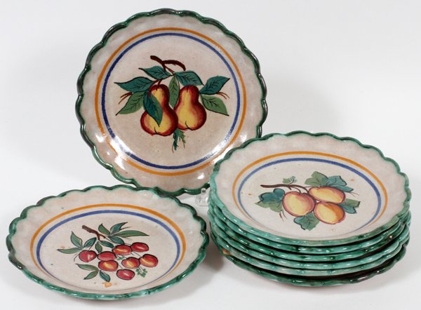 ITALIAN HAND-PAINTED POTTERY PLATES EIGHT (1 of 2)