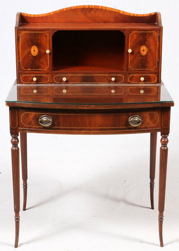 SHERATON MAHOGANY AND SATINWOOD WRITING DESK C1940 (1 of 7)
