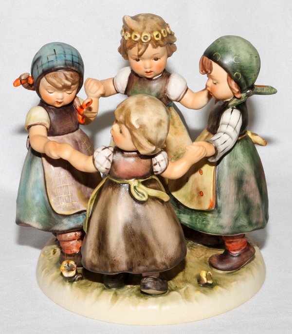 HUMMEL BISQUE FIGURE (1 of 2)