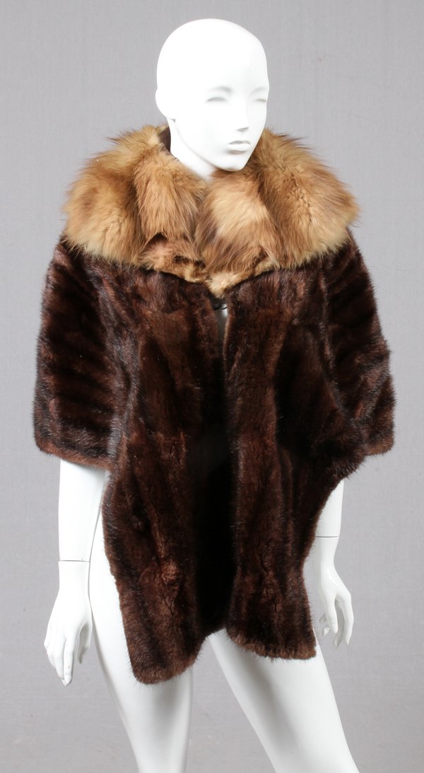 LADY'S MINK STOLE & FOX COLLARS, THREE PIECES (1 of 2)