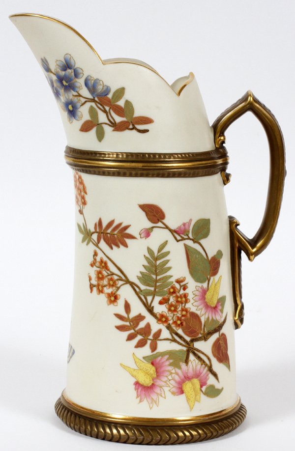 ROYAL WORCESTER PORCELAIN PITCHER C. 1885 (1 of 4)