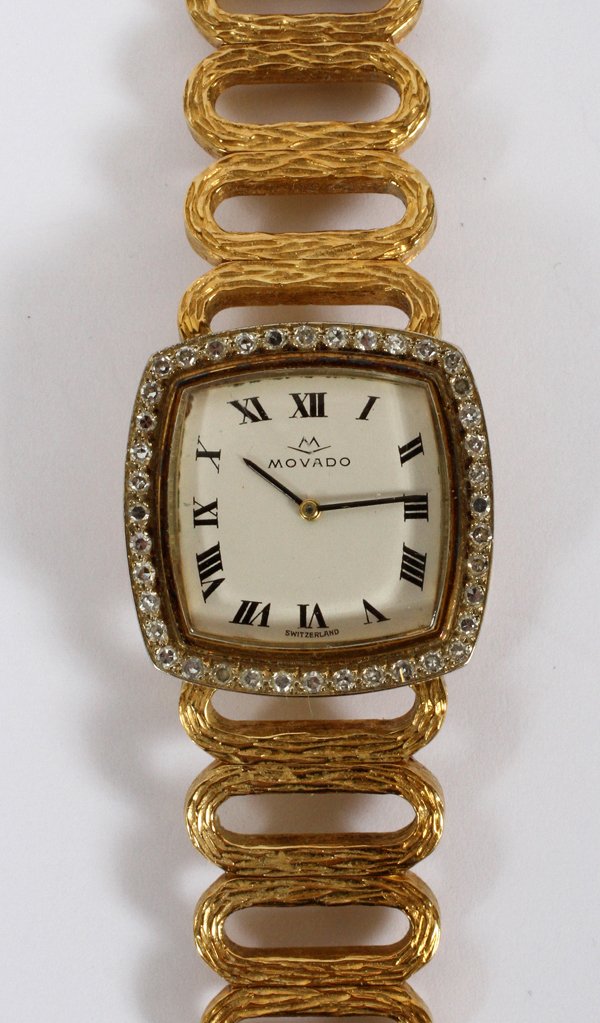 MOVADO SWISS 18KT YELLOW GOLD LADIES WATCH (1 of 3)