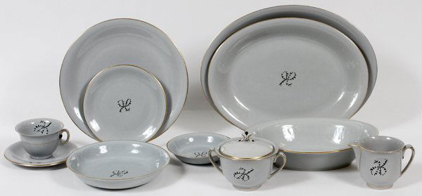 ROYAL EPAIG EPI91 PATTERN DINNER SERVICE 80 PIECES (1 of 3)