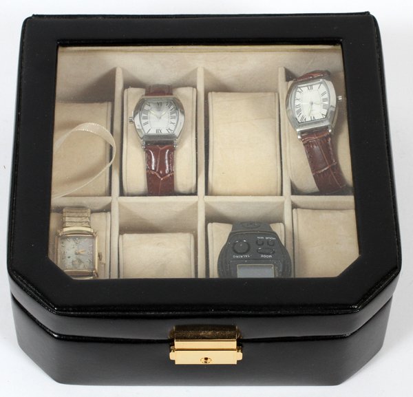MEN'S WRISTWATCHES W/ DISPLAY BOX 4 PCS. (1 of 2)