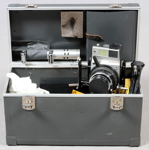 GRAFLEX XL SLR CAMERA AND ACCESSORIES 10+ PCS. (1 of 2)