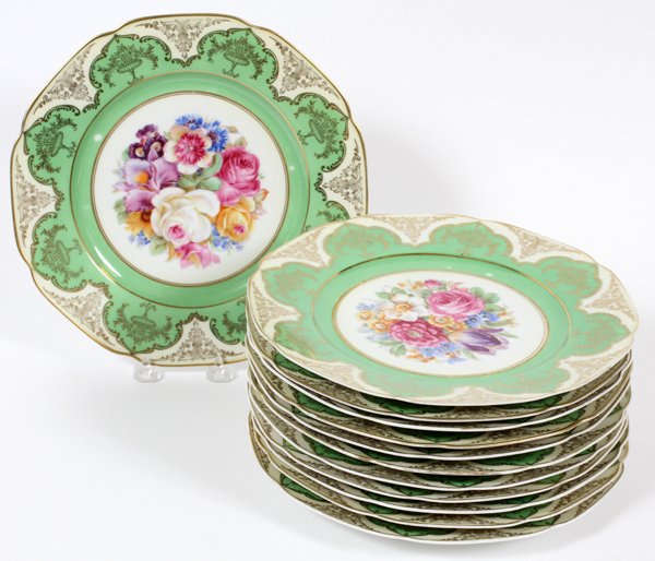 TIRSCHENREUTH BAVARIAN PORCELAIN SERVICE PLATES: TIRSCHENREUTH, BAVARIAN PORCELAIN SERVICE PLATES, C. 1930, TWELVE:Flower center, green border. For a high resolution photo CLICK HERE
