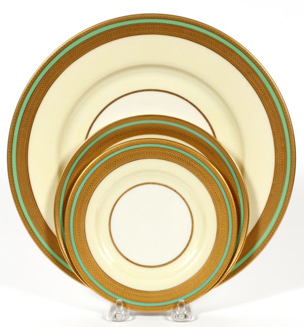 LENOX PORCELAIN DINNER & SALAD PLATES C.1930-40 (1 of 2)