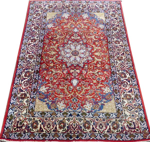 ISFAHAN PERSIAN RUG SEMI ANTIQUE (1 of 3)