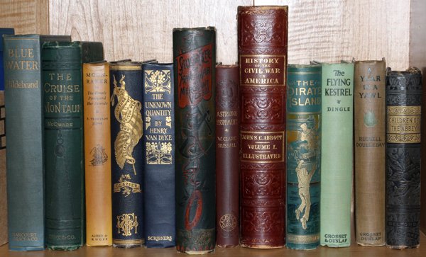 VINTAGE BOOKS TWELVE VOLUMES: VINTAGE BOOKS ELEVEN VOLUMES:Listed by author with title and copyright date, including: Abbott, The History of the Civil War in America [1863]; Collingwood, The Pirate Island: A Story of the South Pac