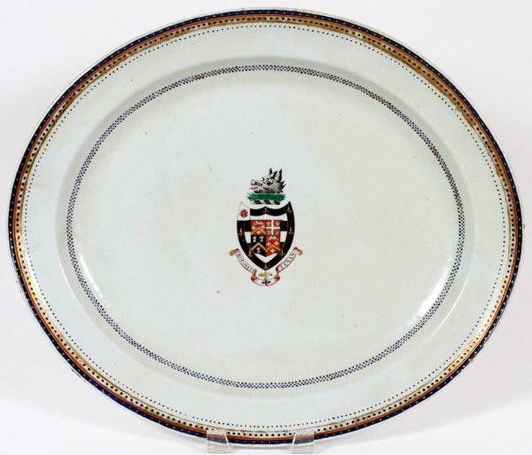 CHINESE EXPORT ARMORIAL PORCELAIN PLATTER (1 of 2)