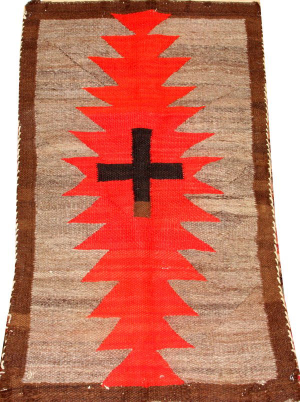 NAVAJO WOOL RUG (1 of 2)