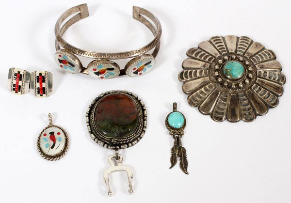 SOUTHWEST AMERICAN INDIAN SILVER JEWELRY (1 of 1)