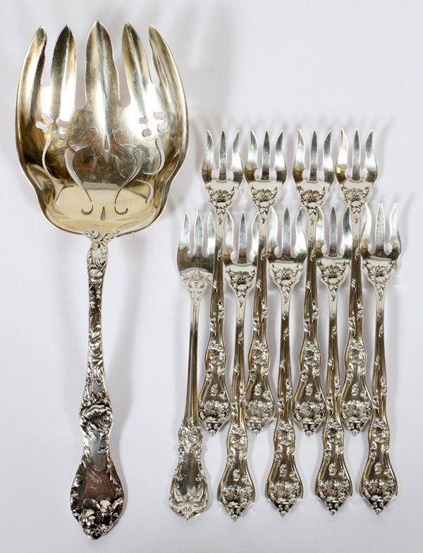 REED & BARTON 'LES CINQ FLEURS'&'INTAGLIO' STERLING (1 of 2)