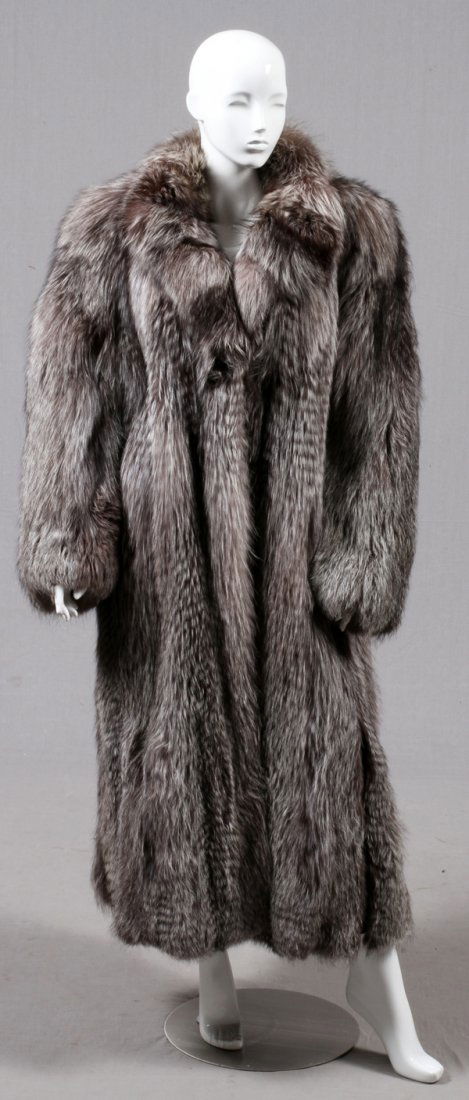 FULL-LENGTH SILVER FOX FUR COAT (1 of 2)
