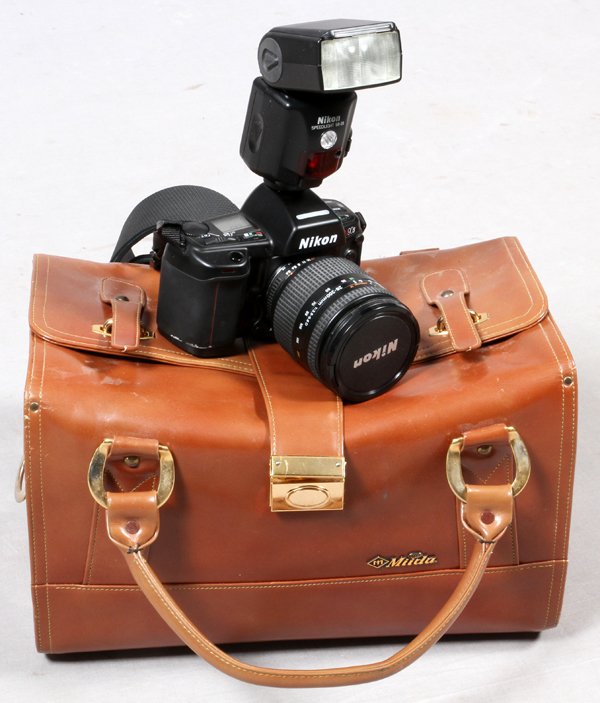 NIKON 35MM SLR N90S CAMERA 9 PCS. (1 of 1)