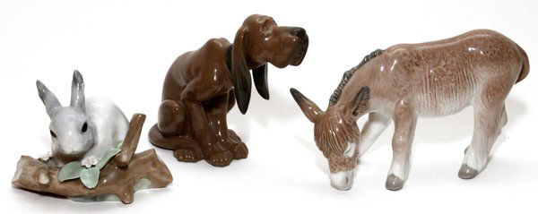 LLADRO TIMID DOG, DONKEY EATING & BUNNY RABBIT (1 of 2)