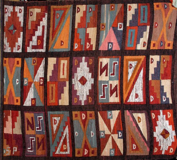 NATIVE AMERICAN WOOL RUG MID 20TH C. (1 of 4)