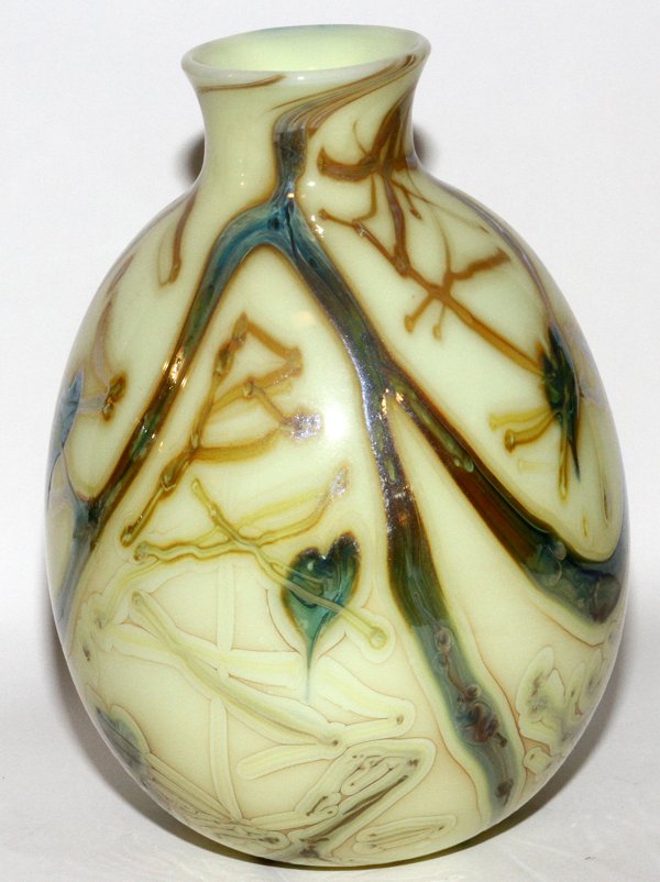 FENTON GLASS BLOWN VASE (1 of 2)