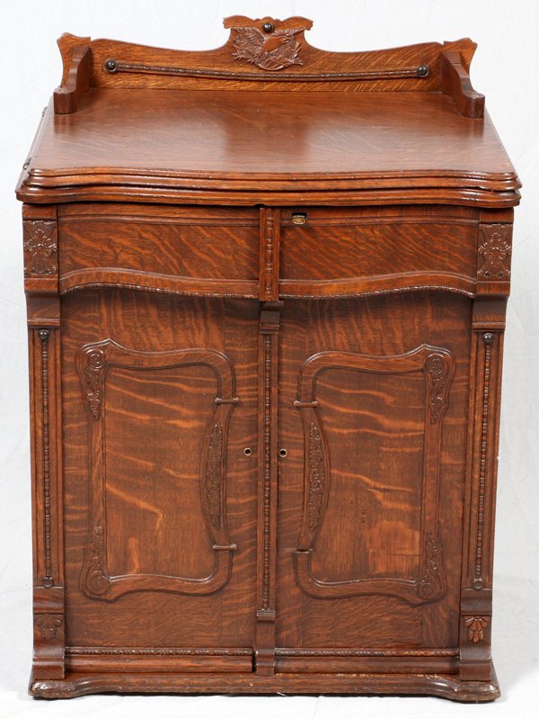 OAK SEWING MACHINE CABINET C. 1890 (1 of 3)