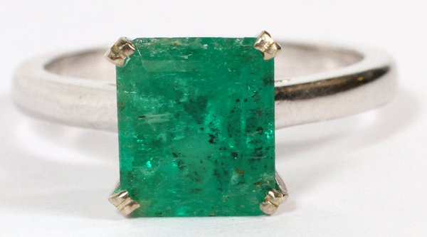 2.84CT NATURAL EMERALD SOLITAIRE & 14KT GOLD RING (1 of 2)