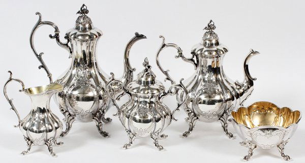 REED & BARTON WINTHROP SILVERPLATE COFFEE & TEA SET (1 of 2)