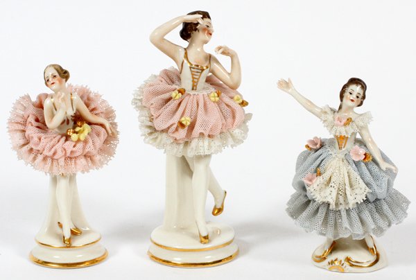 GERMAN PORCELAIN BALLERINAS THREE PIECES (1 of 2)
