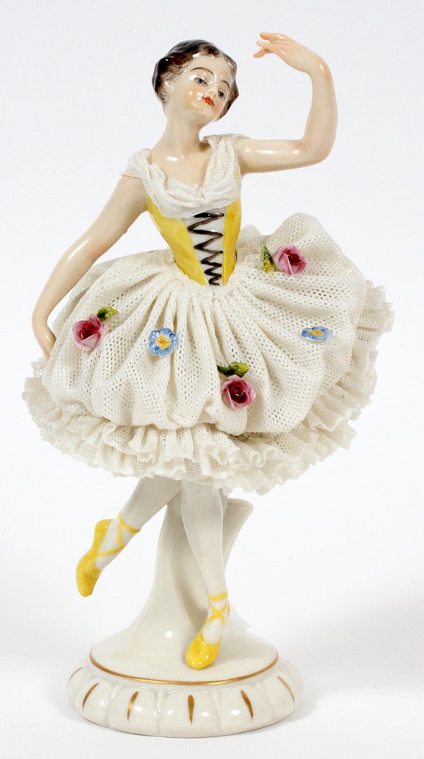GERMAN PORCELAIN BALLERINA (1 of 2)