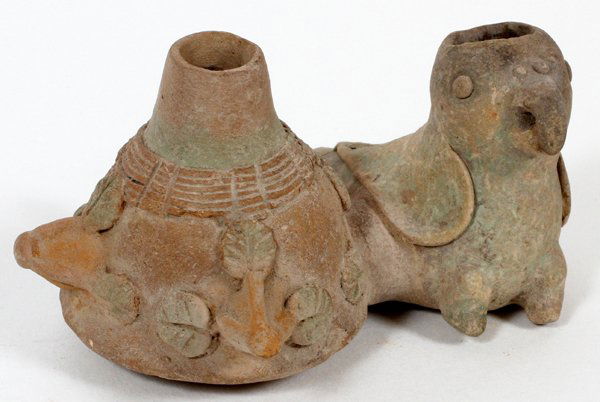 PRE-COLUMBIAN TERRACOTTA VESSEL (1 of 2)