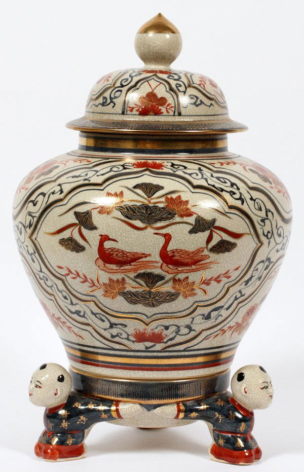 JAPANESE IMARI STYLE COVERED URN W/ FIGURAL BASE (1 of 3)