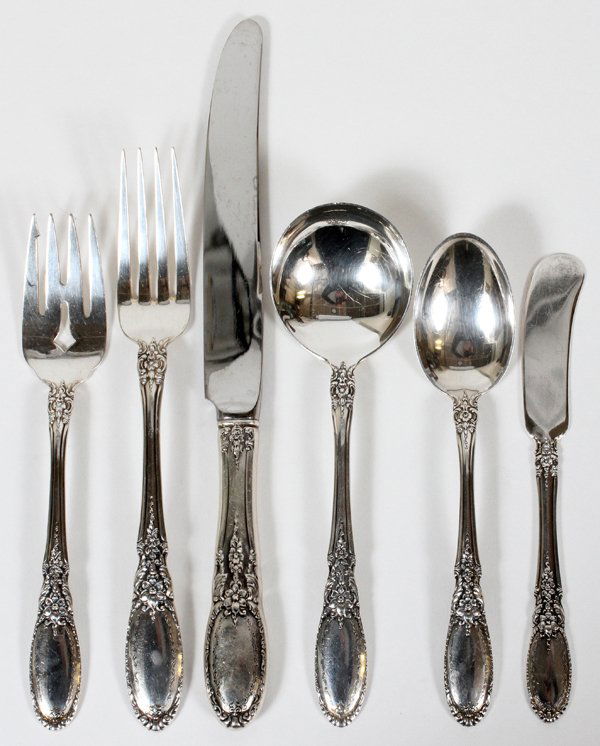 TOWLE 'OLD MIRROR' STERLING FLATWARE 49 PIECES (1 of 2)