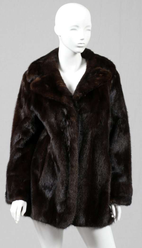 MERCHANTS FURS MINK COAT (1 of 2)
