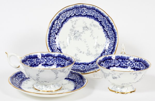 COALPORT 'DELAMERE' & OTHER TEA CUPS W/ SAUCERS (1 of 2)
