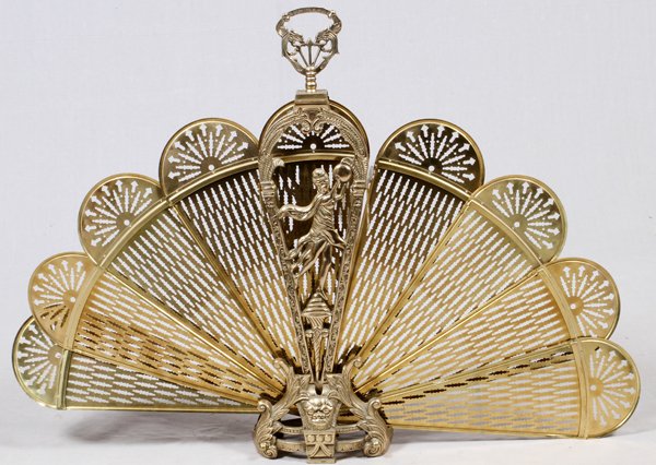 BRASS FAN-FORM FIRE SCREEN (1 of 2)