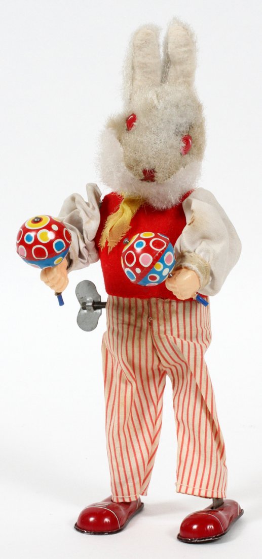 TIN MECHANICAL TOY MUSICAL RABBIT (1 of 2)