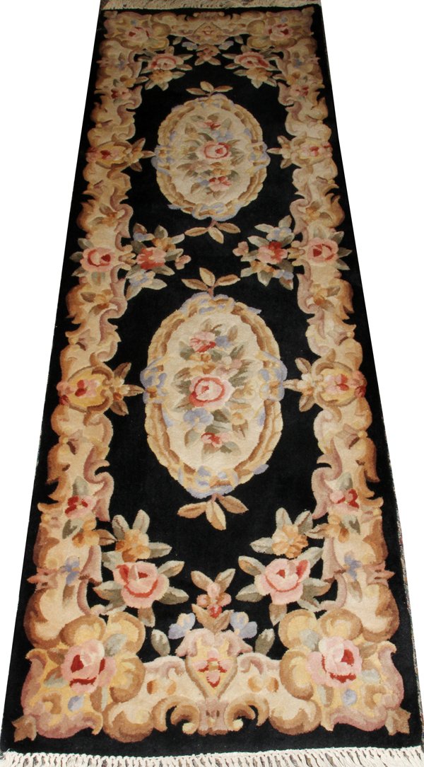 AUBUSSON DESIGN WOOL RUNNER MODERN (1 of 2)