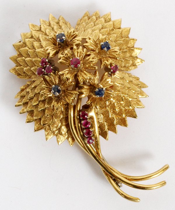 18KT GOLD BROOCH RUBIES SAPPHIRES (1 of 2)