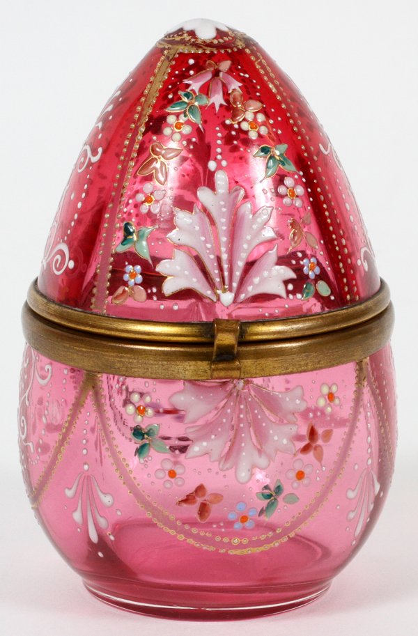MOSER ENAMELED GLASS EGG FORM BOX LATE 19TH C. (1 of 2)