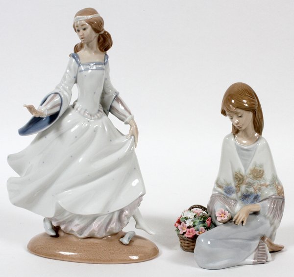 LLADRO PORCELAIN FIGURES, TWO (1 of 2)