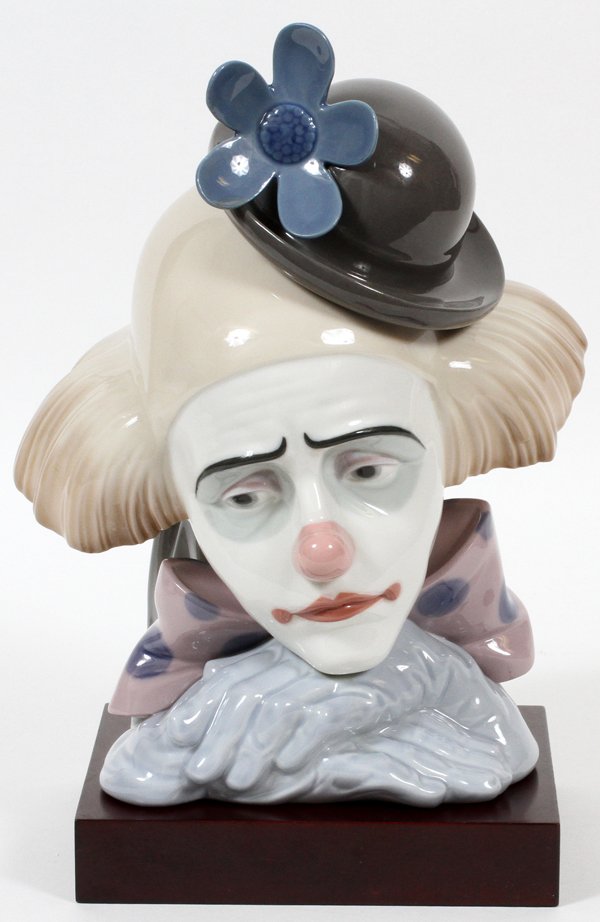 LLADRO PORCELAIN BUST OF CLOWN (1 of 2)